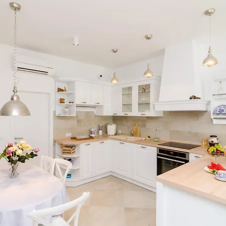 Vila Blue By Guide *