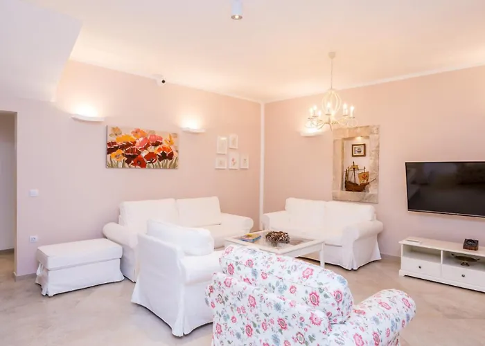 Blue By Guide Villa *